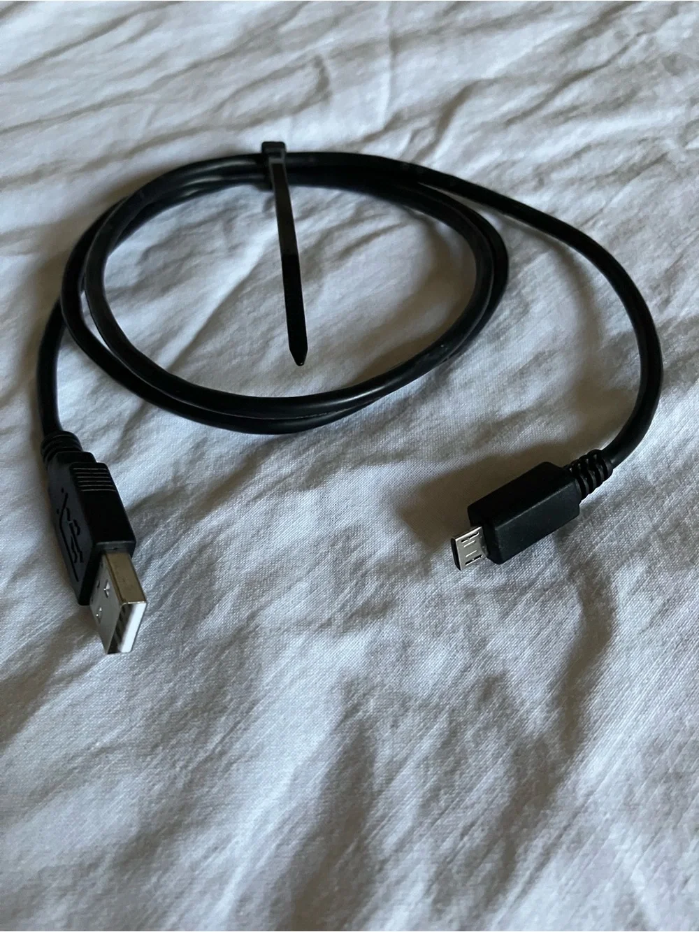 Lot of 10 Black USB Cords, Samsung Motorola, 18